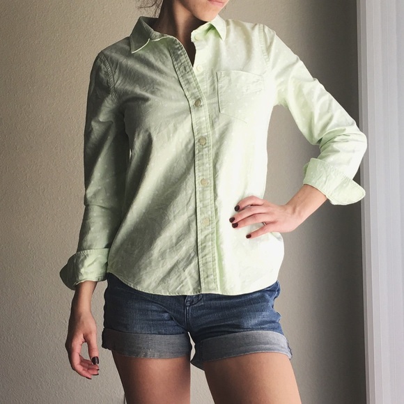 Madewell ButtonUp - Picture 3 of 3